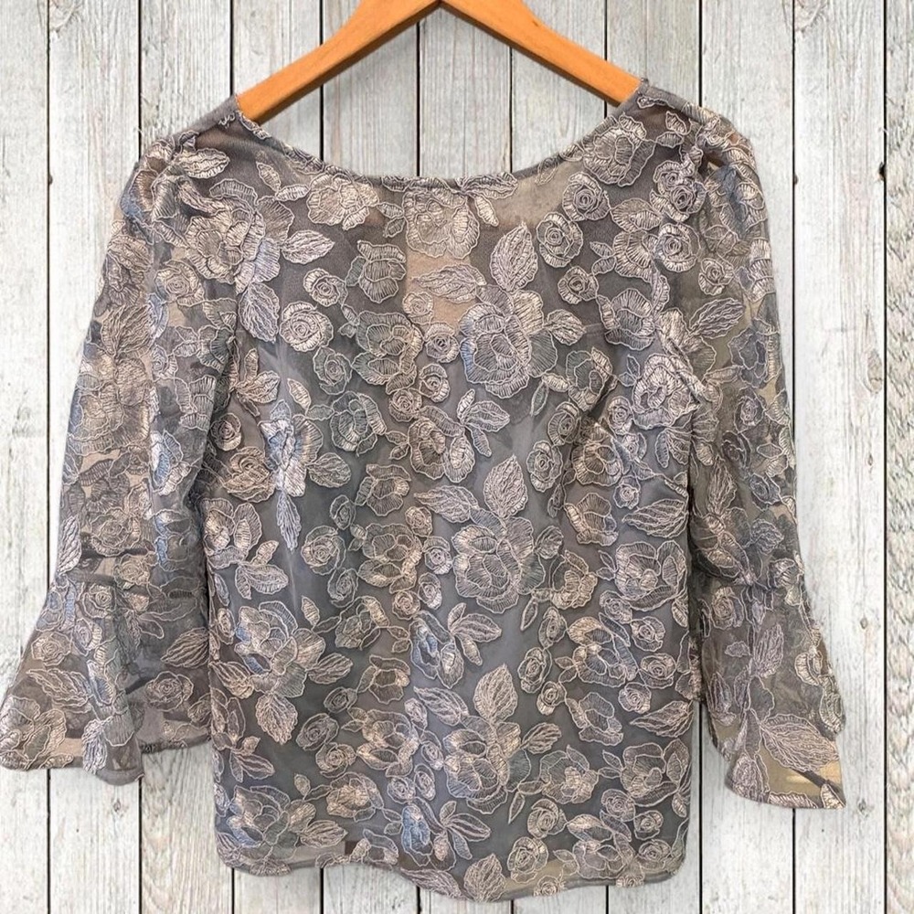 Adrianna Papell Blue Floral Embroidered Mesh Bell Sleeve Blouse Size 4